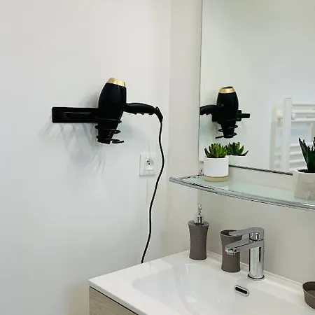 Casa vacanze Le Pacha Maison Avec Piscine/parking/wifi/plages 5kms *