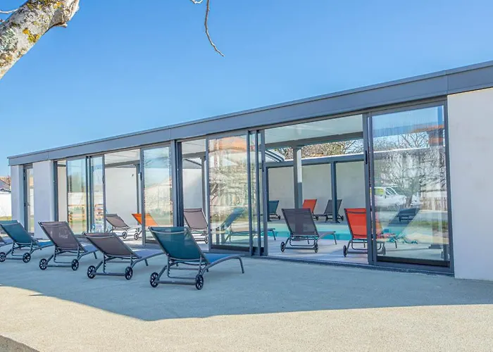 Le Pacha Maison Avec Piscine/parking/wifi/plages 5kms Semesterbostad Les Mathes